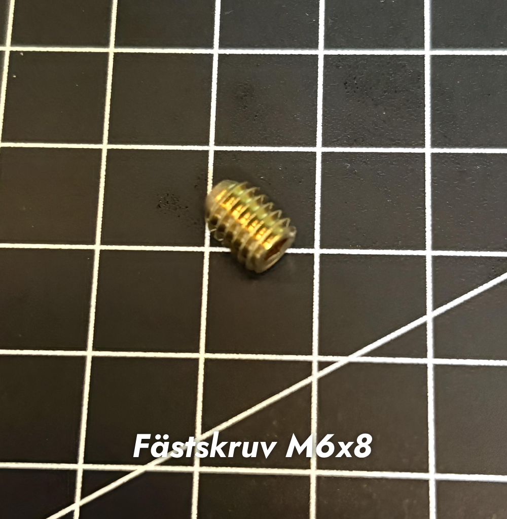 Fästskruv M6x8